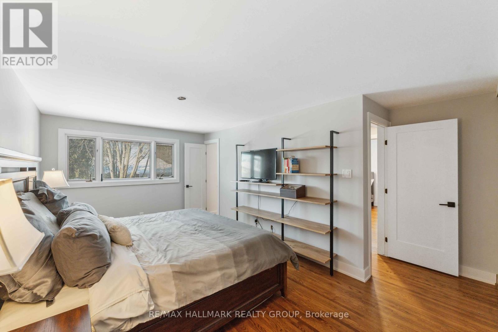 2425 Ogilvie Road