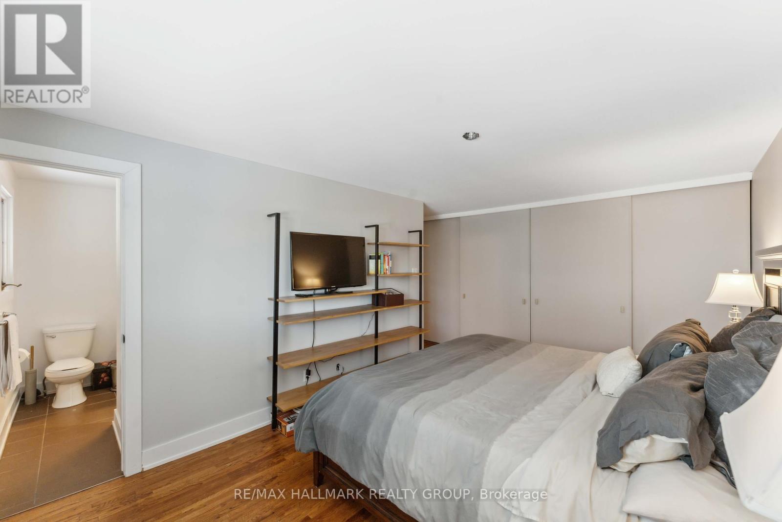 2425 Ogilvie Road