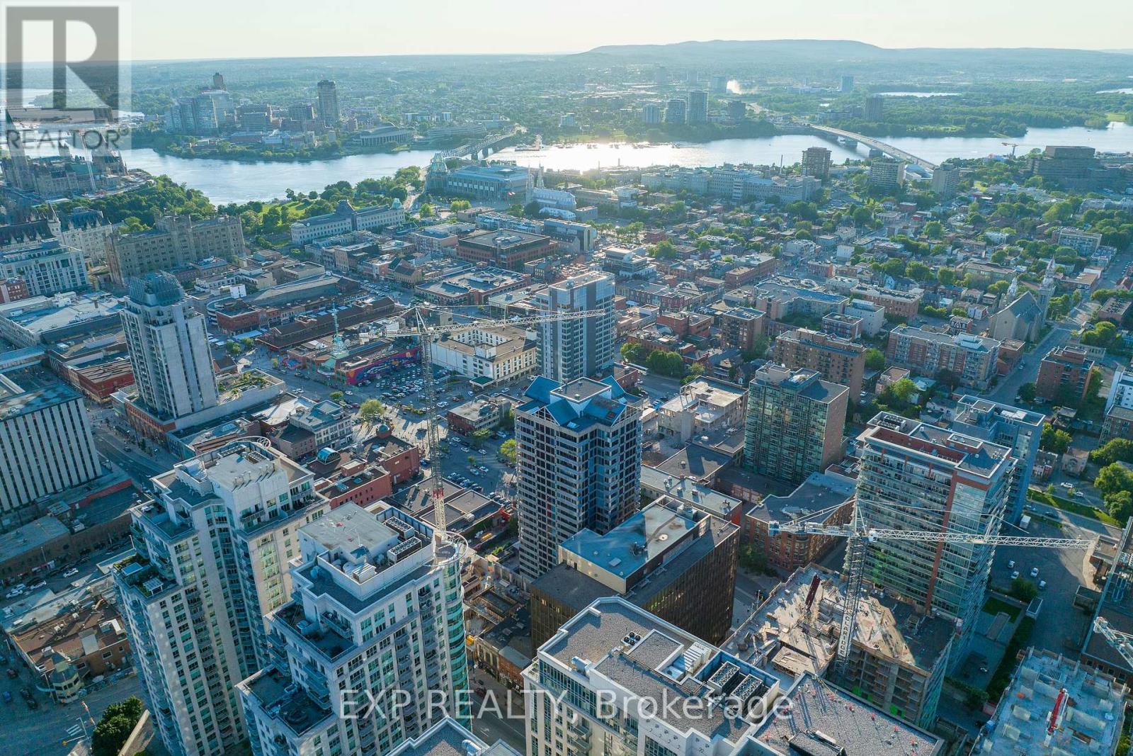 2502 - 160 George Street