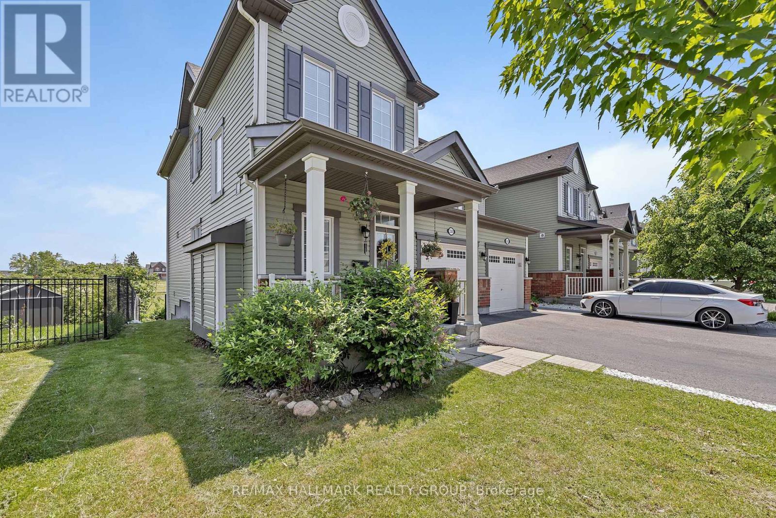 334 Astelia Crescent