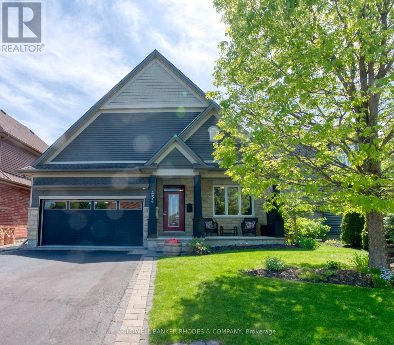 454 Creekview Way