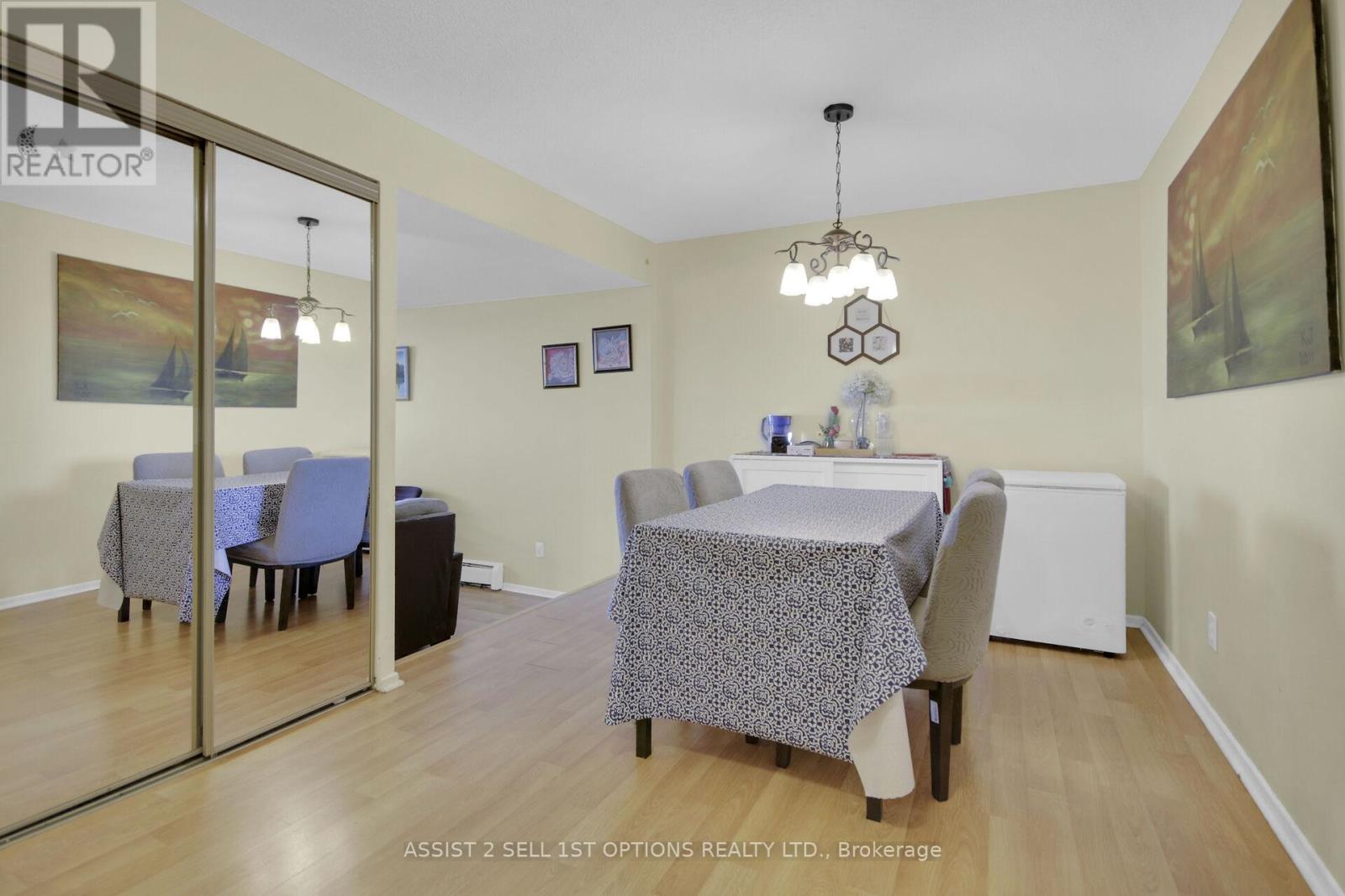 301 - 415 Greenview Avenue
