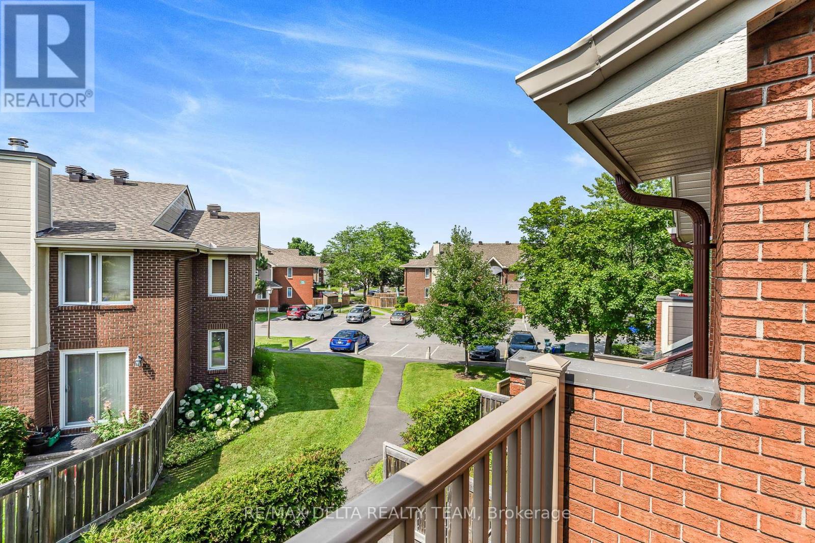 205 - 520 Canteval Terrace