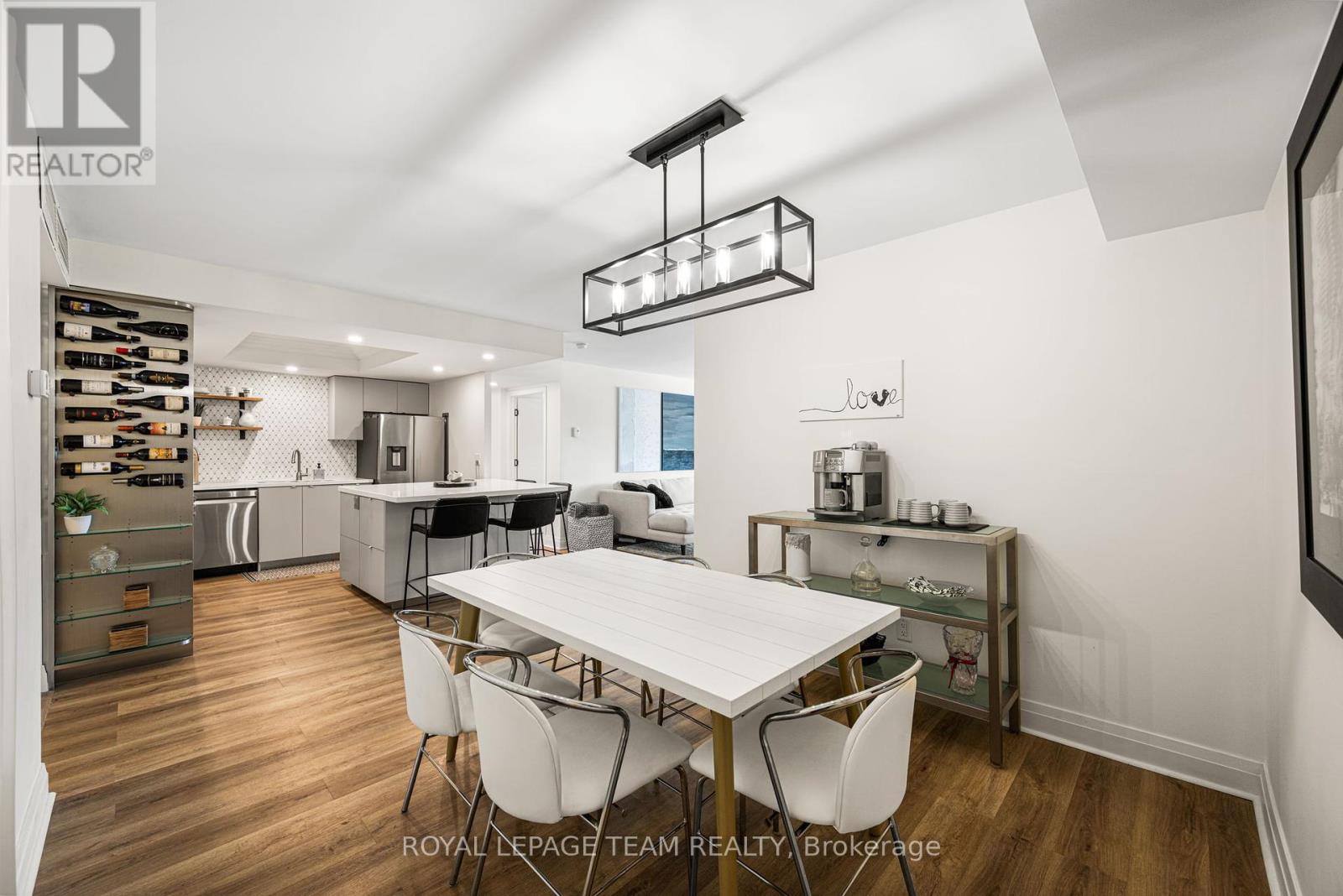 401 - 1510 Riverside Drive