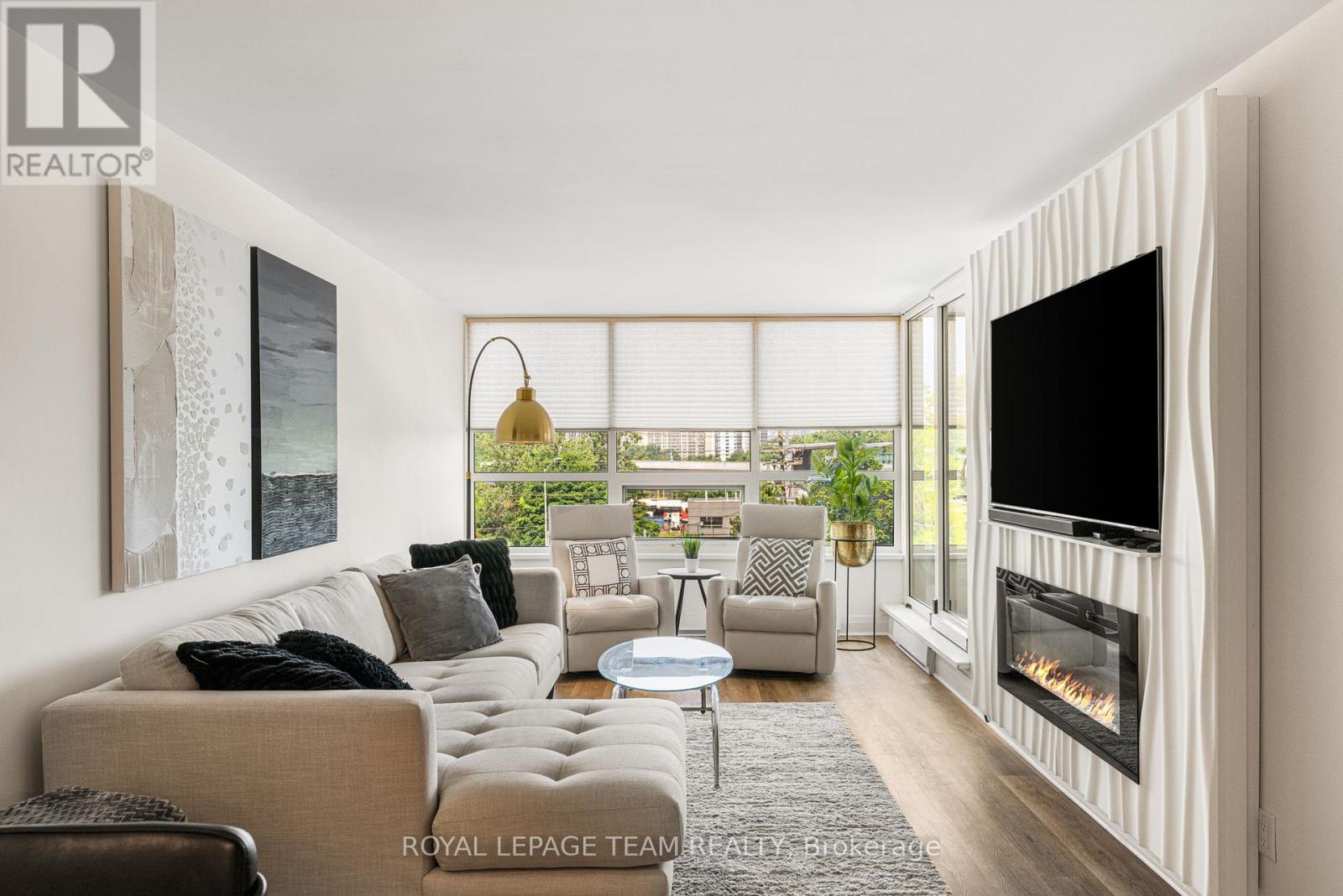 401 - 1510 Riverside Drive