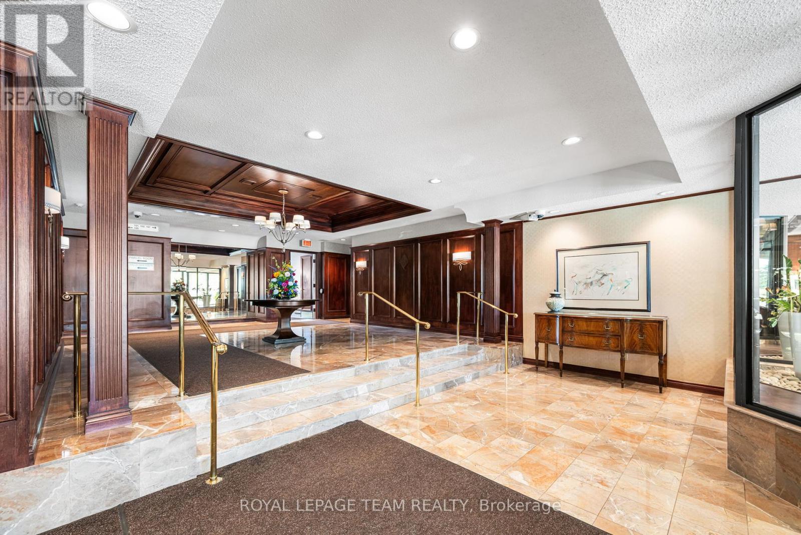 401 - 1510 Riverside Drive