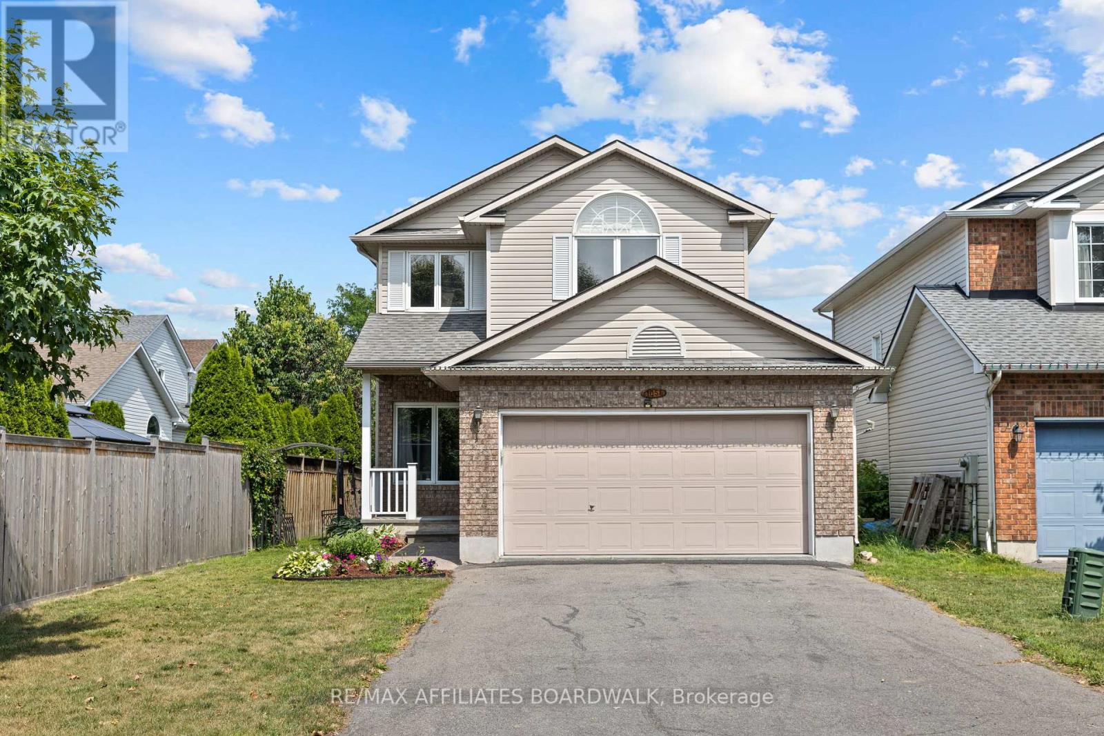 1056 Rocky Harbour Crescent