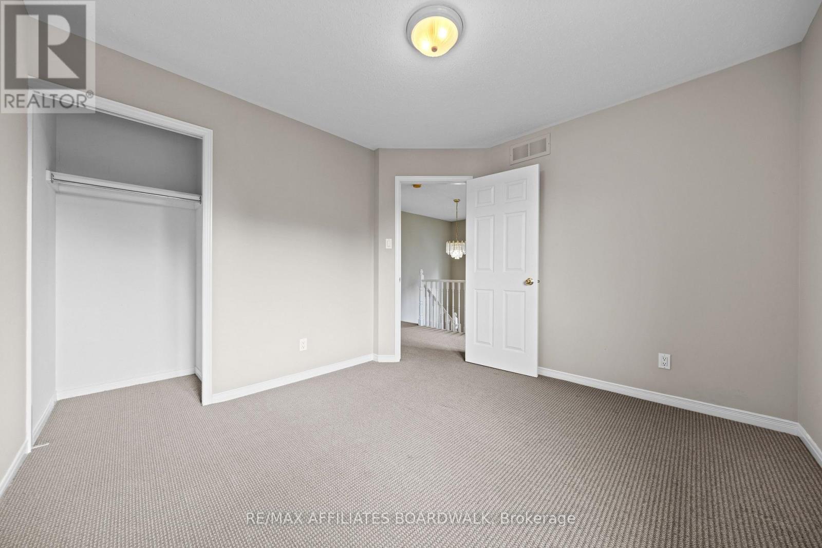 1056 Rocky Harbour Crescent