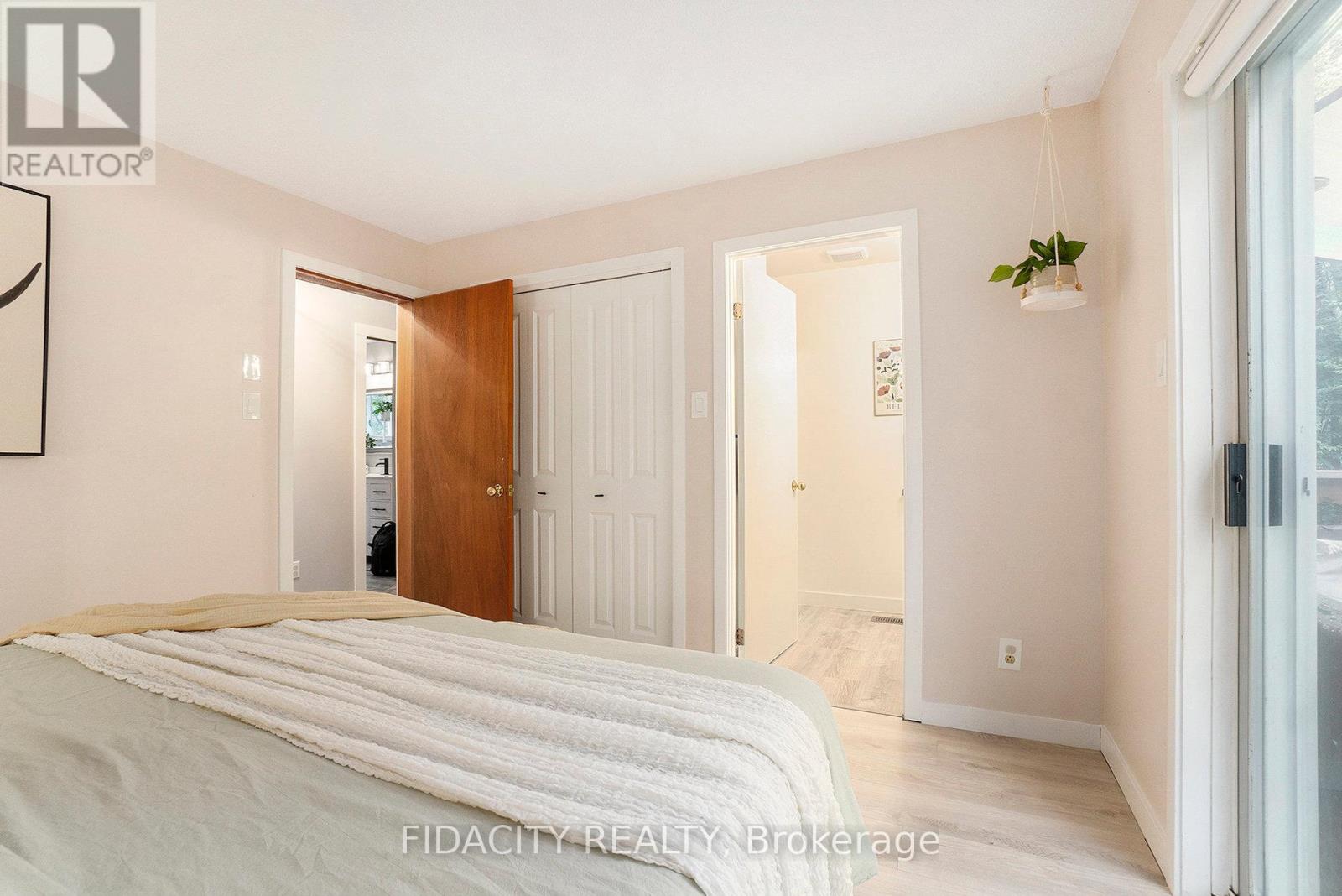 2752 8th Concession North Pakenham Road