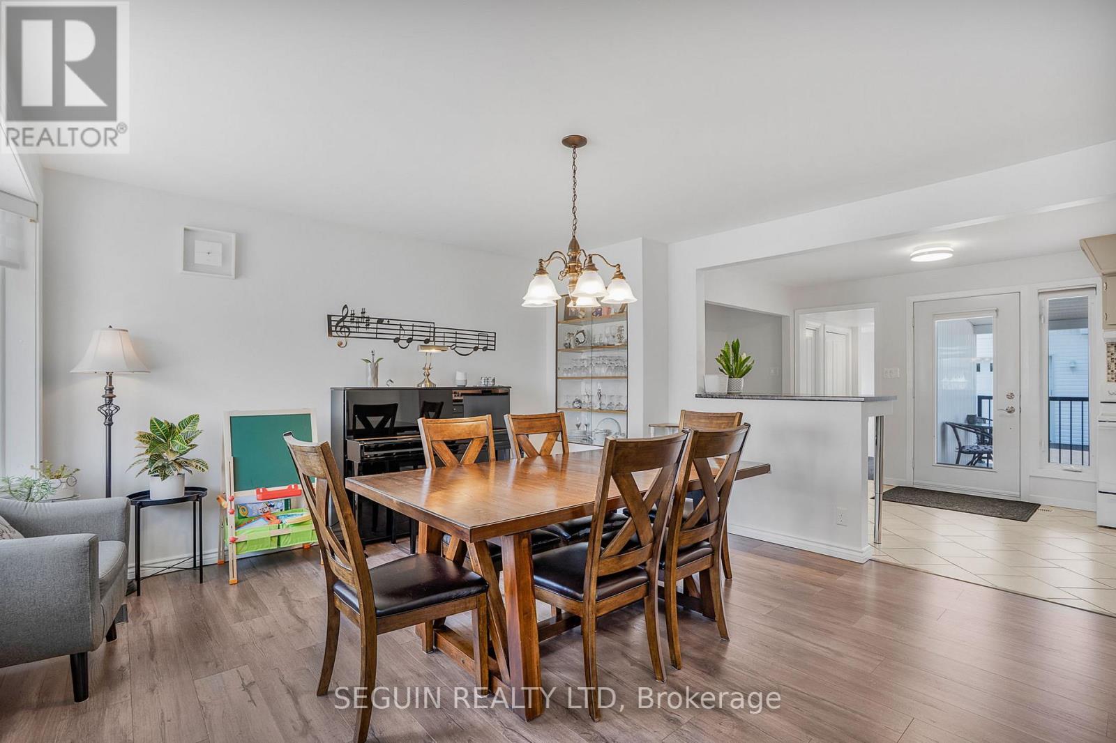 114 Stanley Avenue