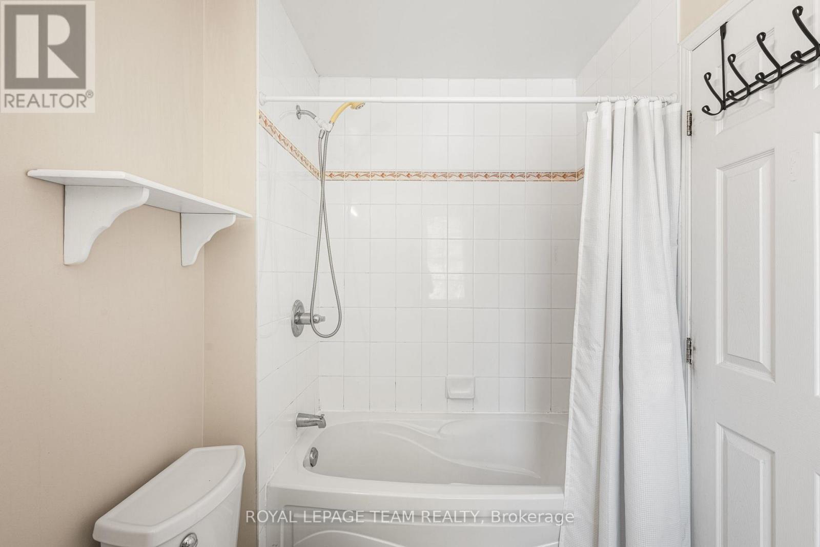 156 Claridge Drive