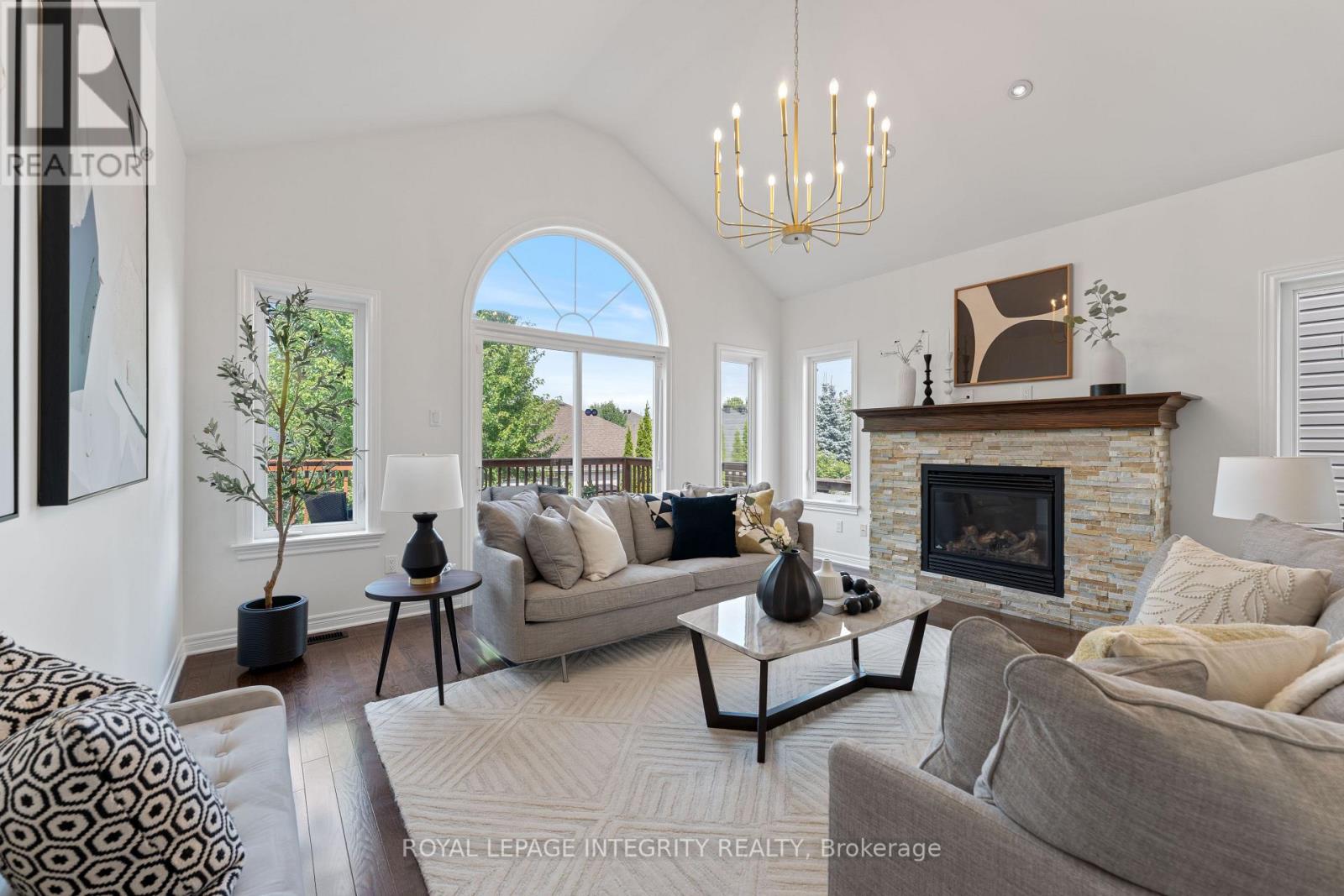 449 Landswood Way