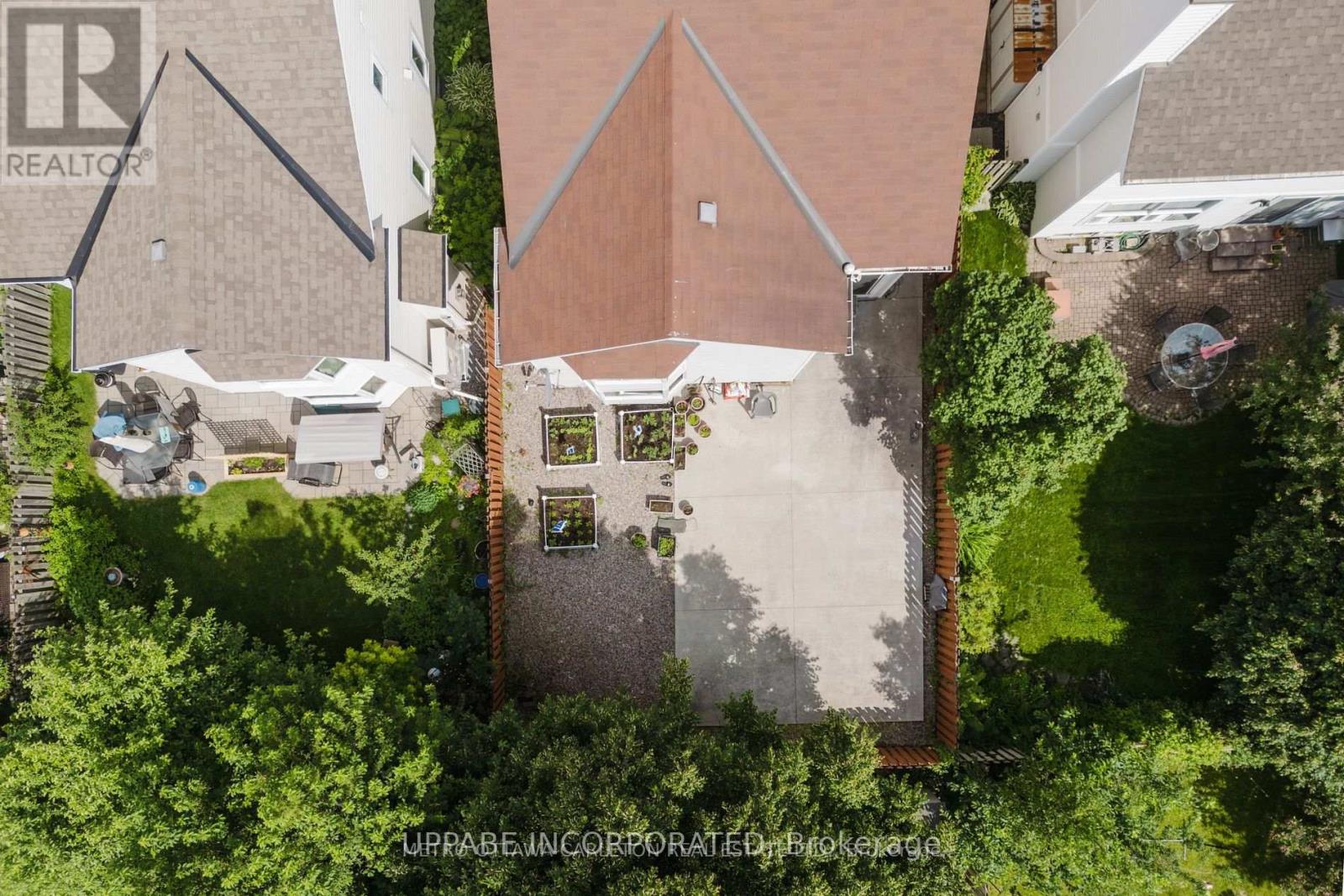 28 Armagh Way