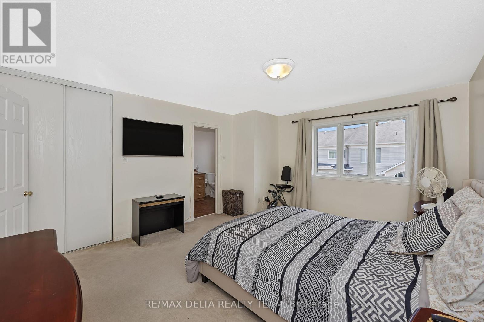 2209 Silverado Crescent