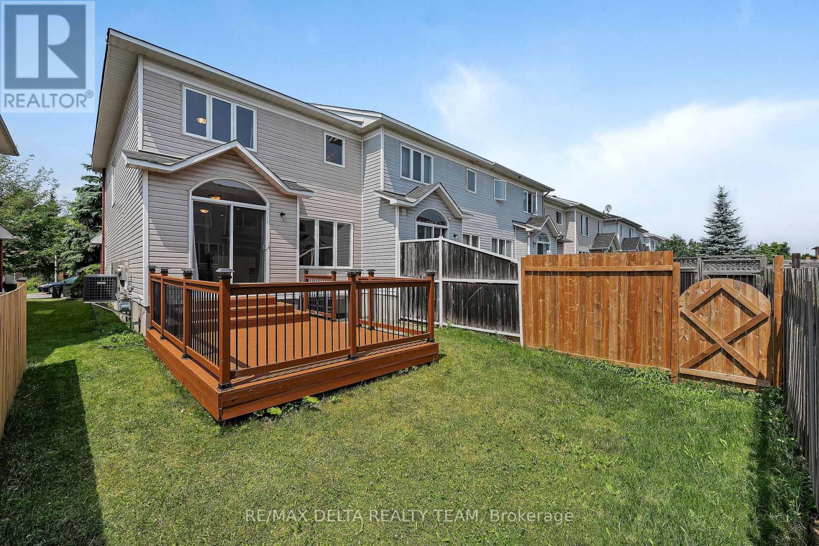 2209 Silverado Crescent
