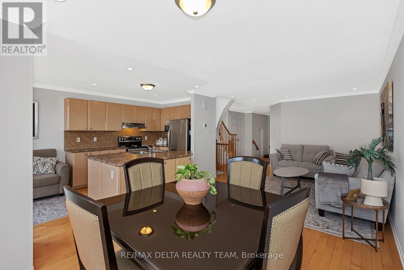 2209 Silverado Crescent