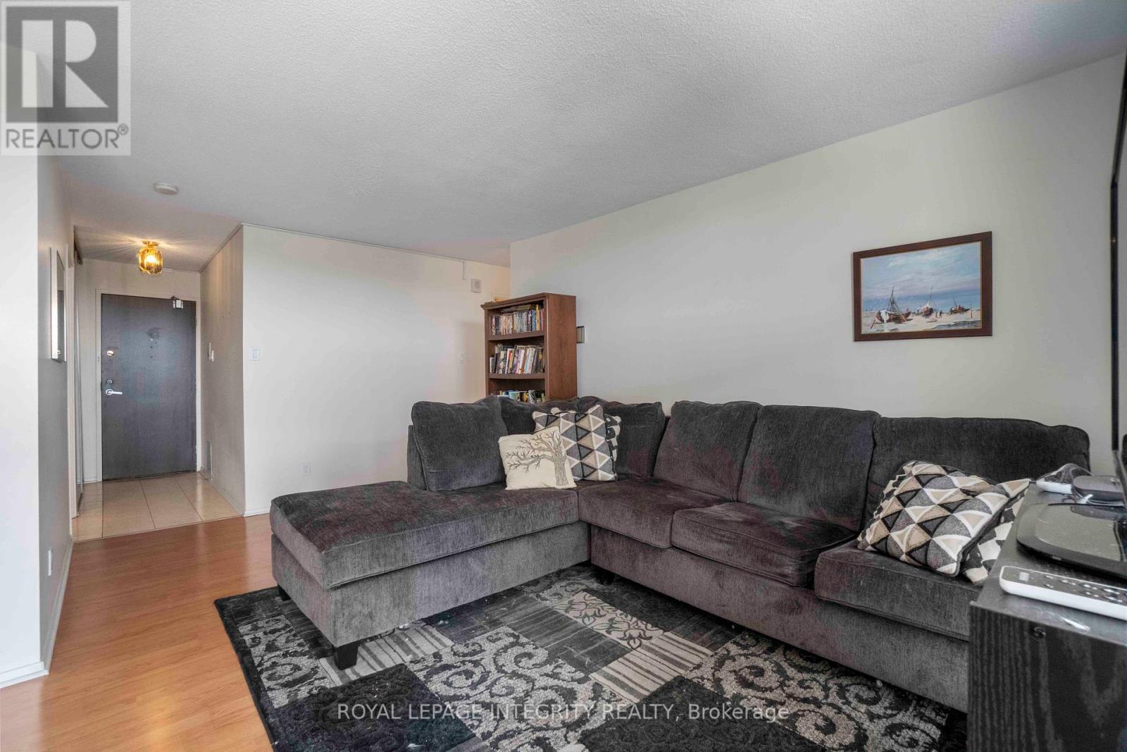 1003 - 1785 Frobisher Lane