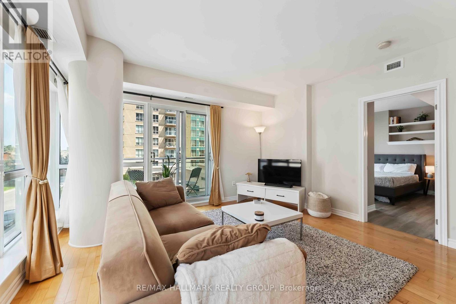 304 - 70 Landry Street