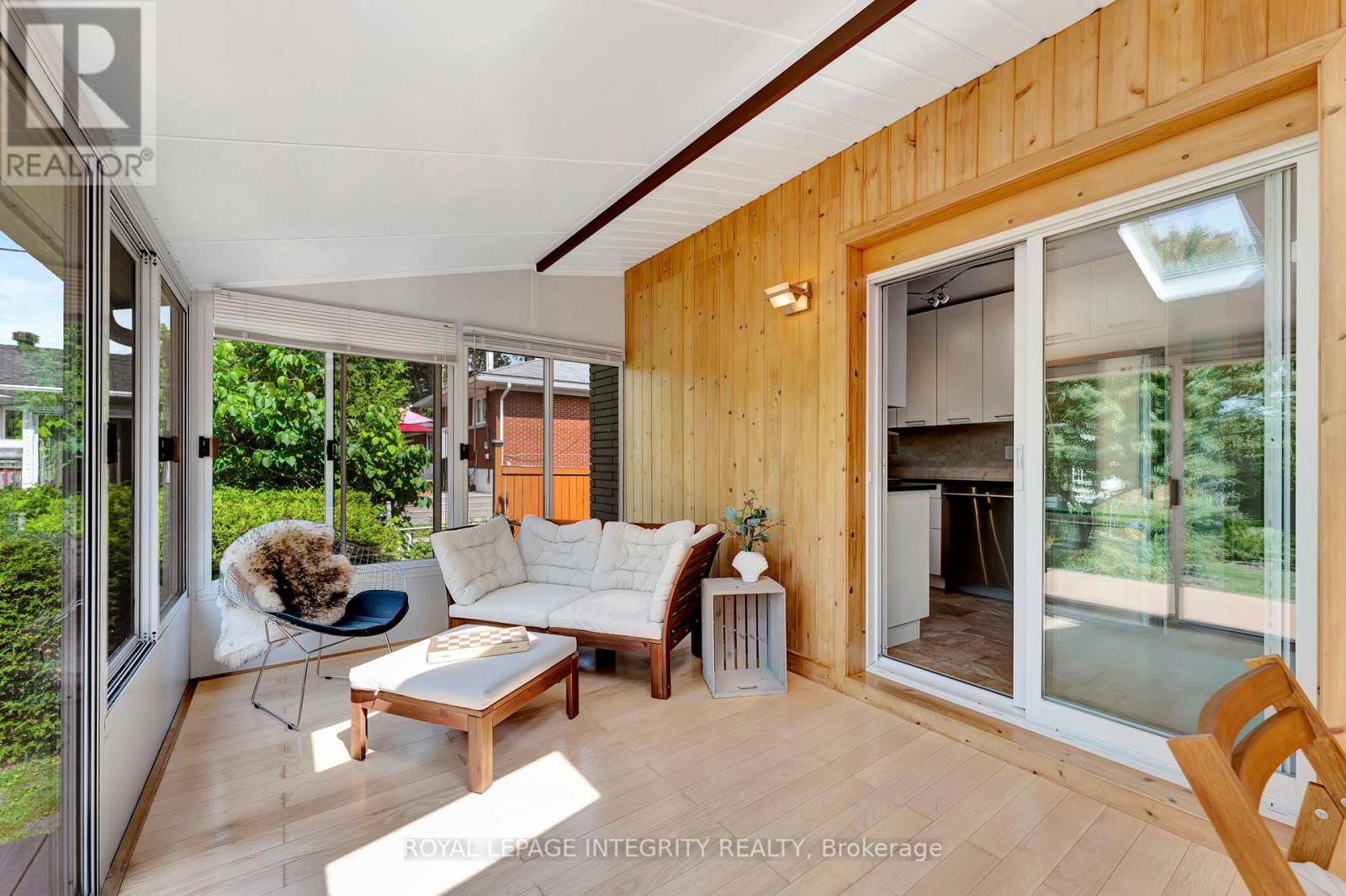 1150 Albany Drive