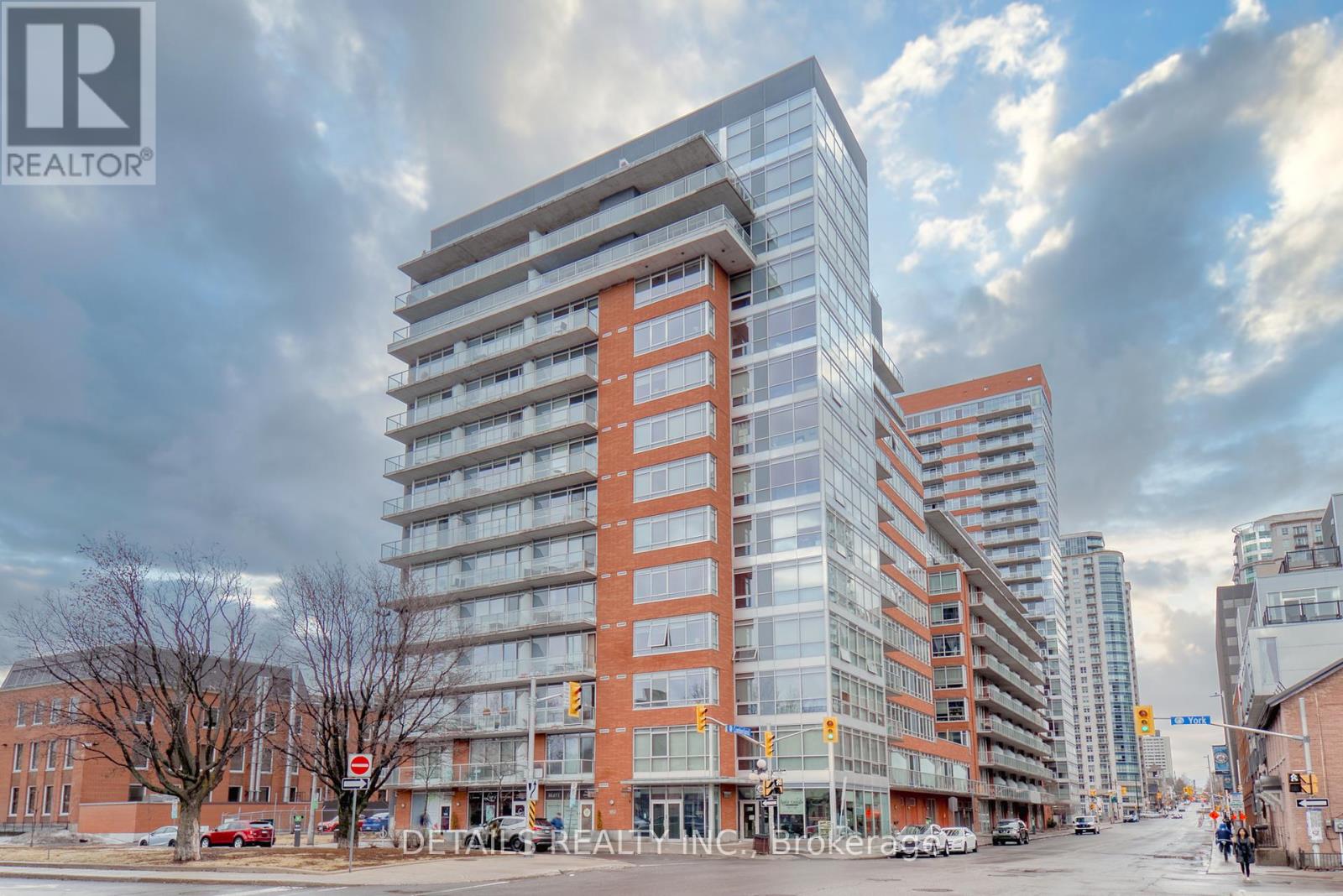 308 - 180 York Street