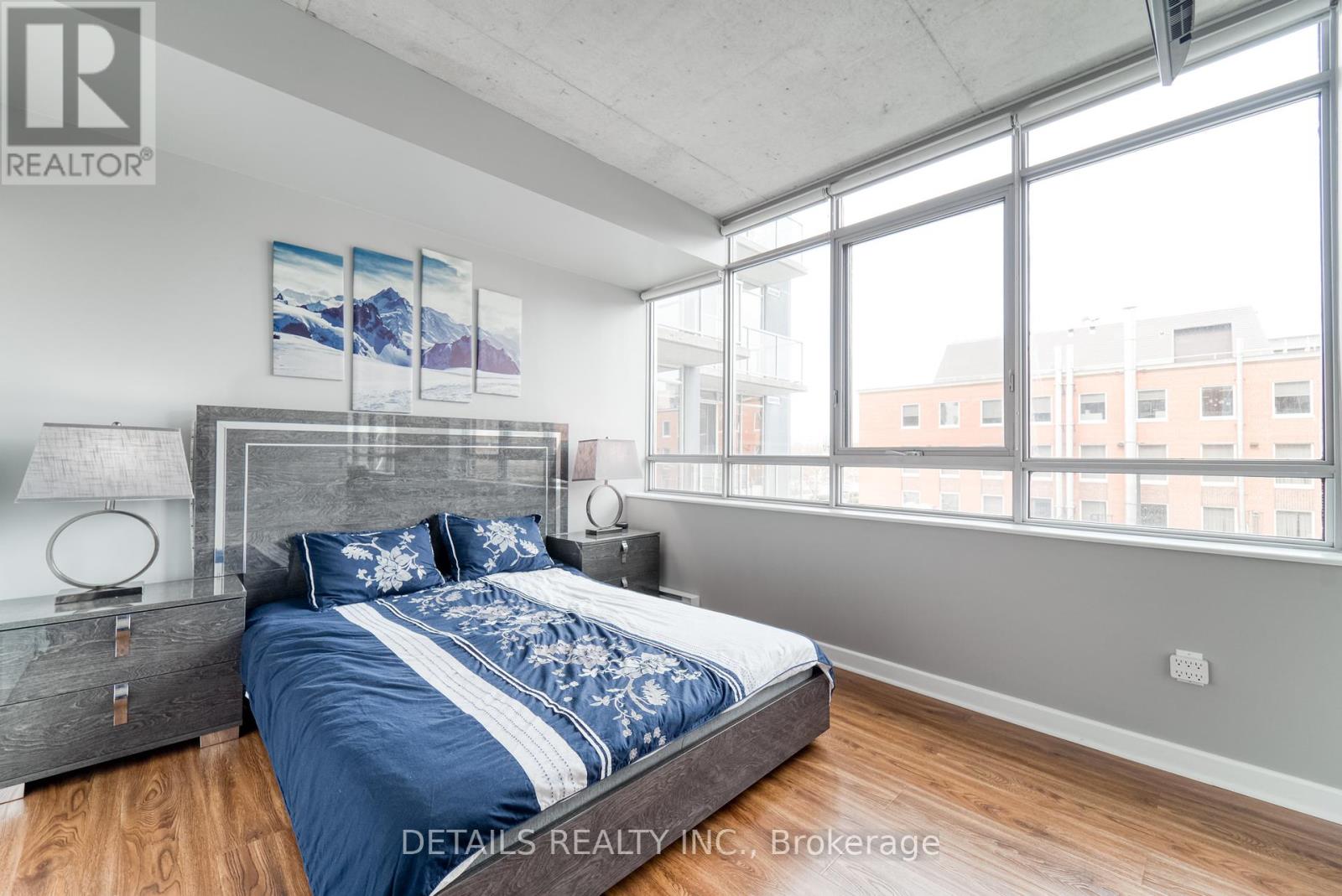 308 - 180 York Street