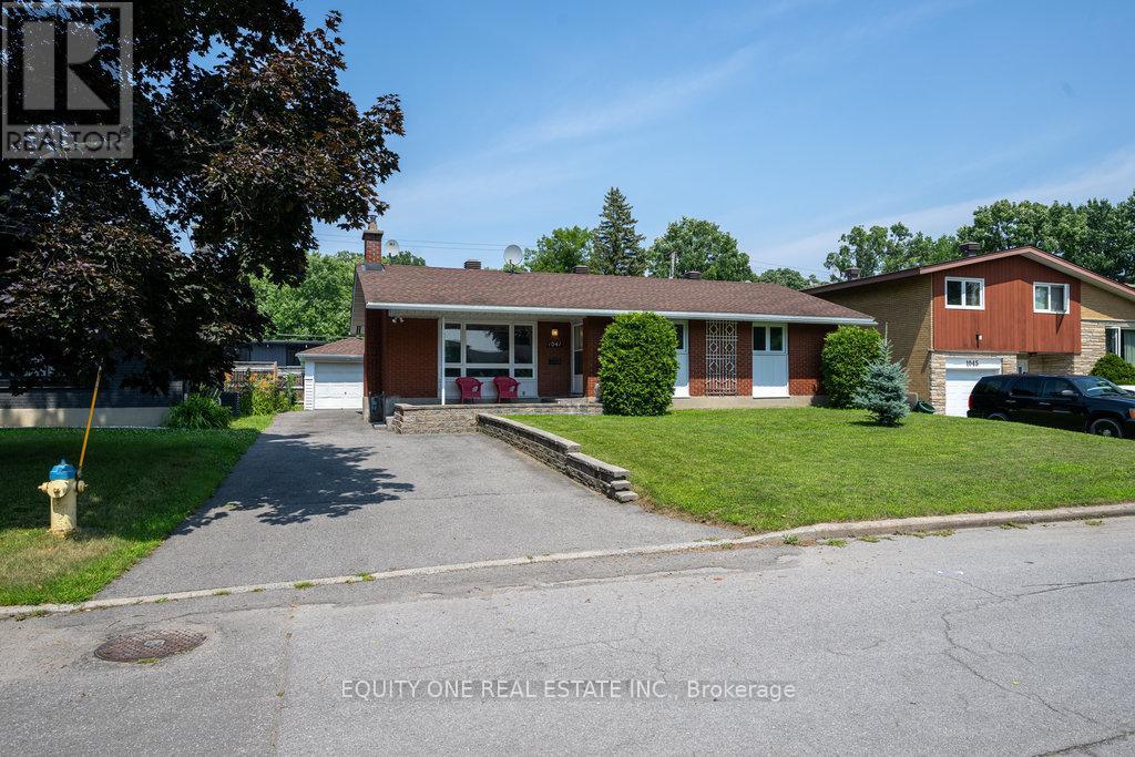 1041 Wiseman Crescent