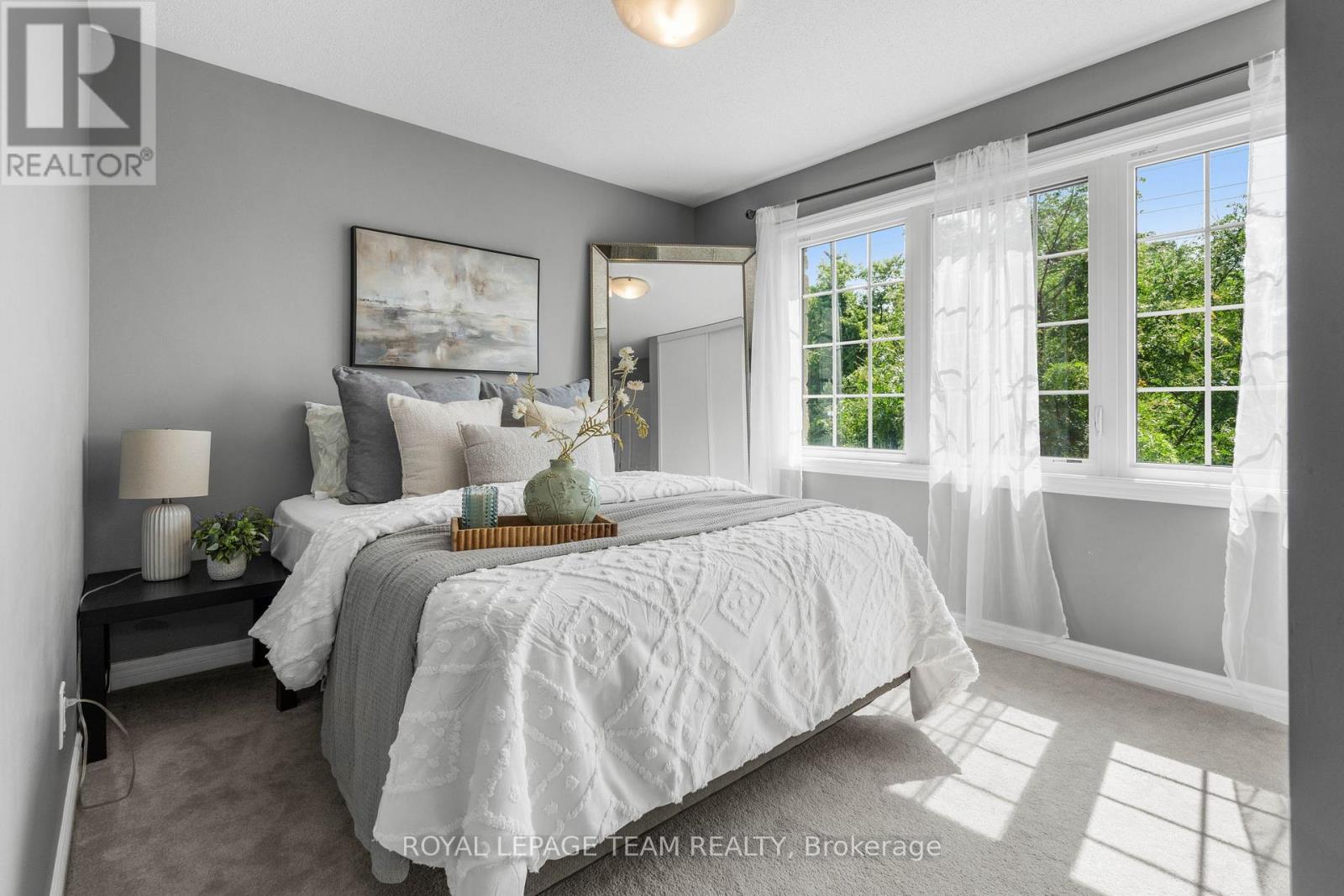 3411 Woodroffe Avenue