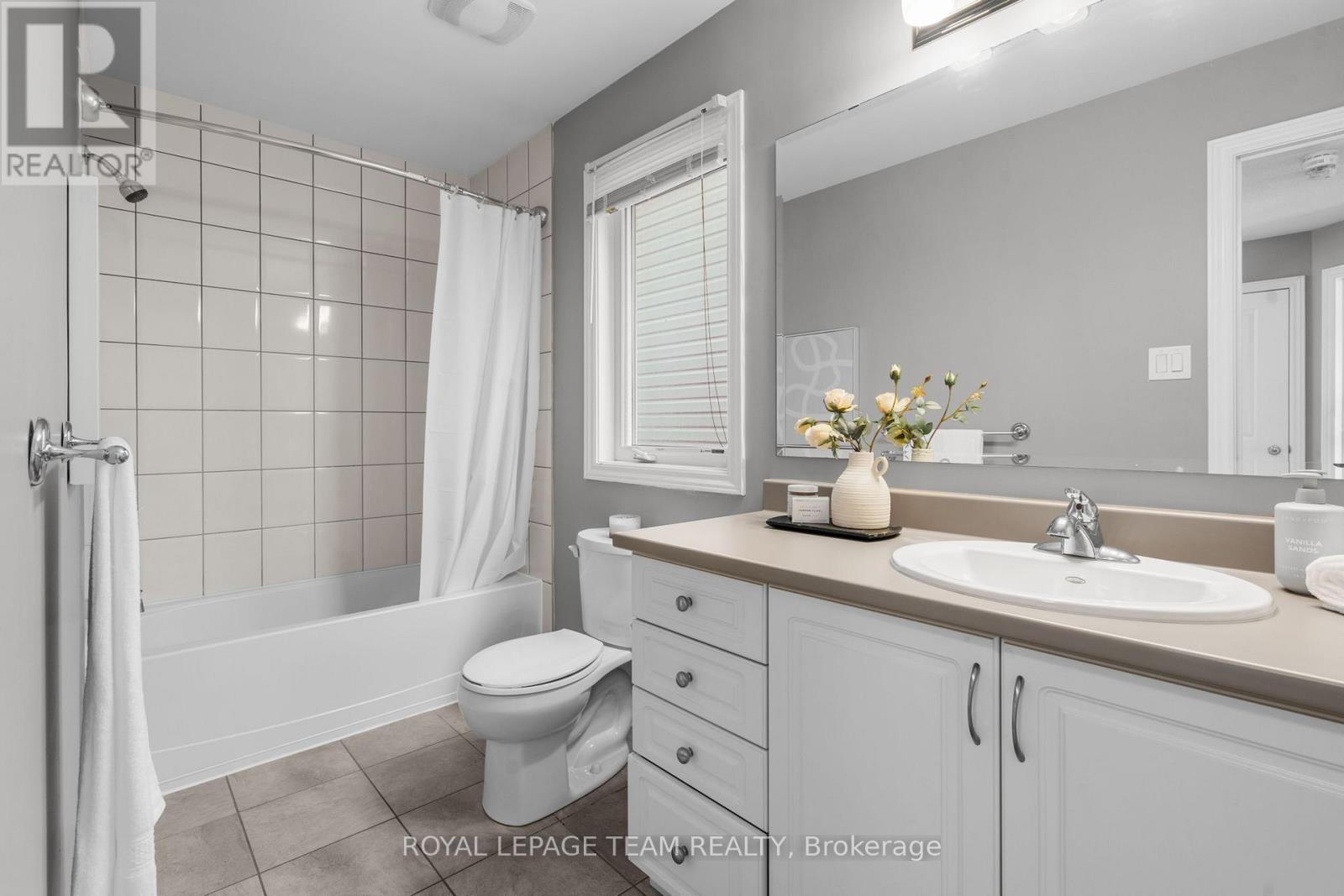 3411 Woodroffe Avenue