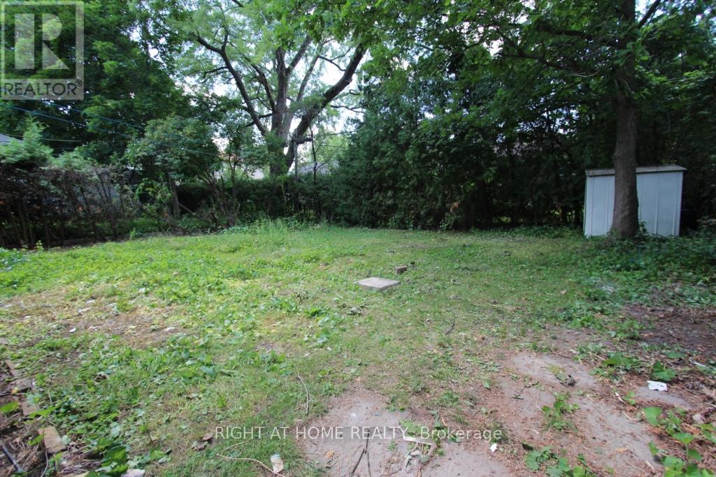 2216 Prospect Avenue