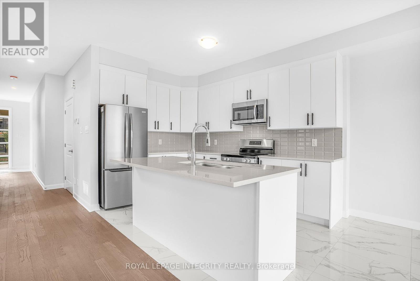 247 Elsie Macgill Walk