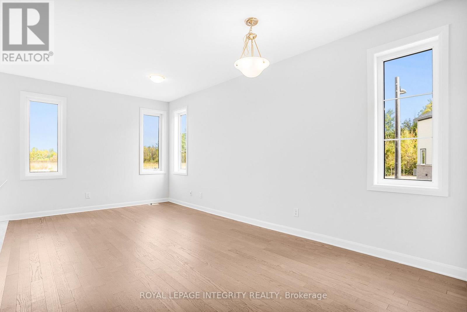 247 Elsie Macgill Walk
