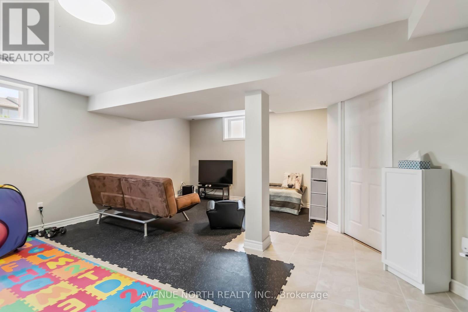 309 Mercury Street