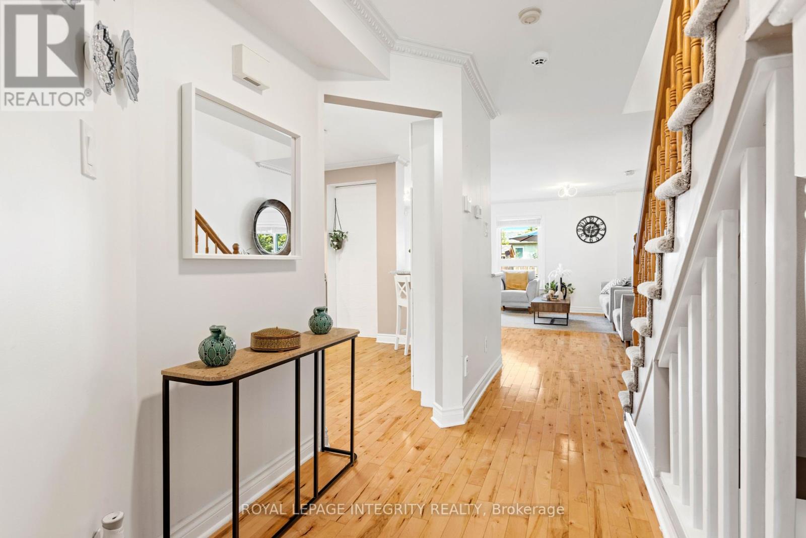 11 Daventry Crescent