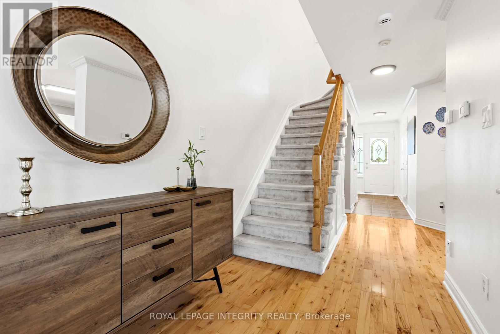 11 Daventry Crescent