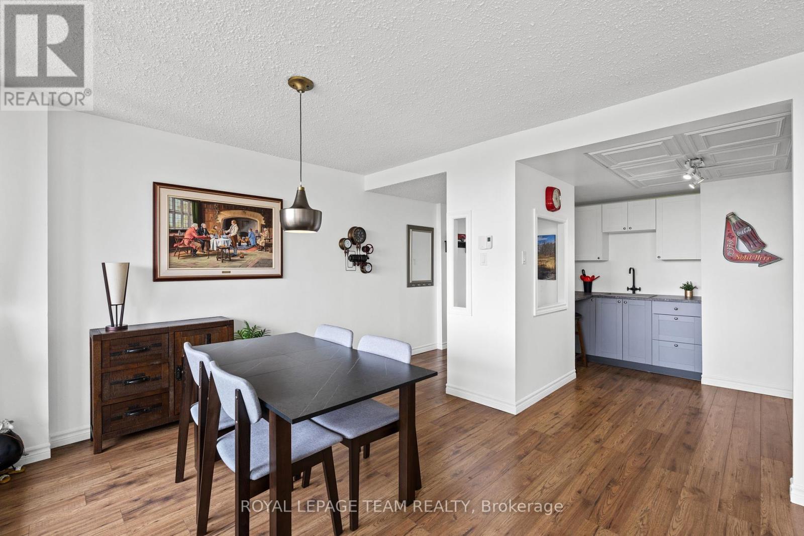 604 - 530 Laurier Avenue W
