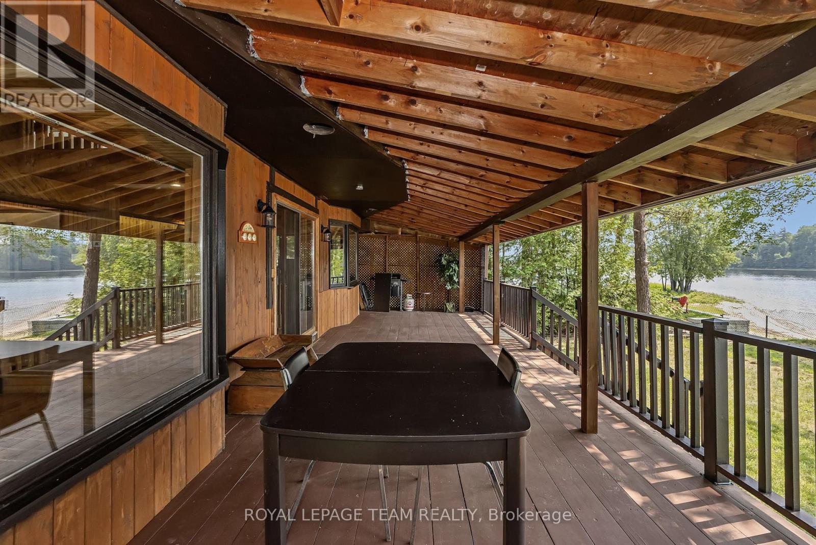 1210 Bayview Drive