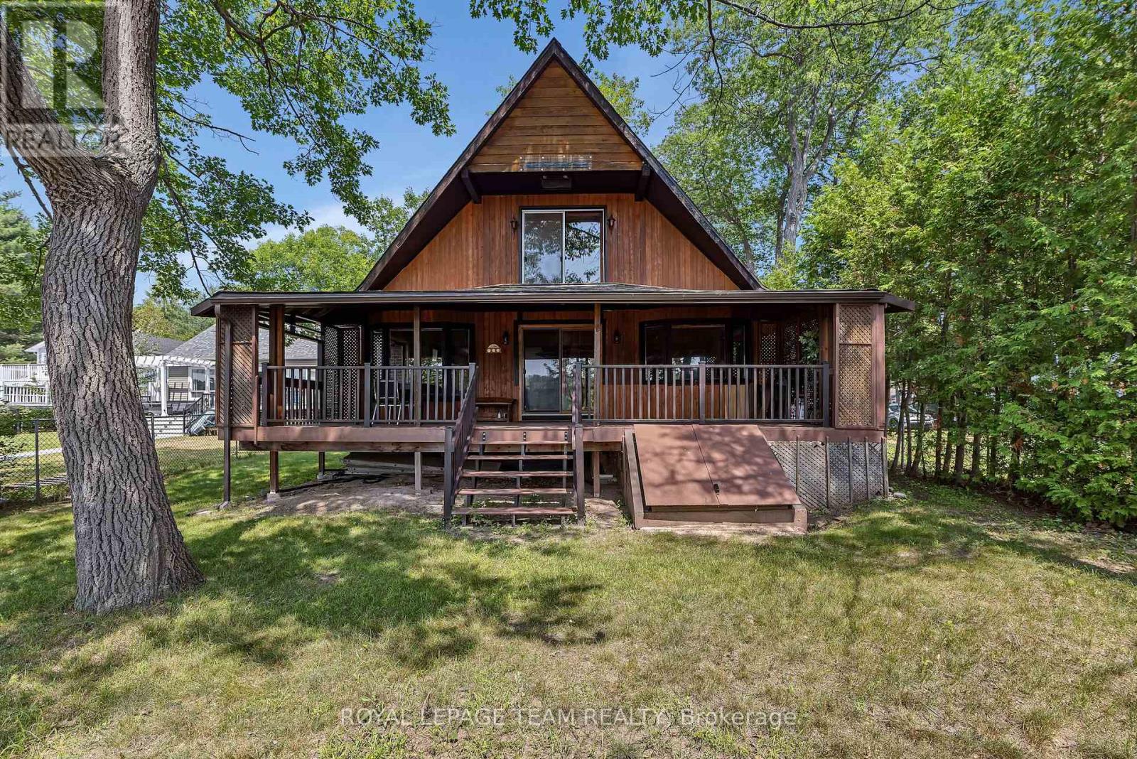 1210 Bayview Drive