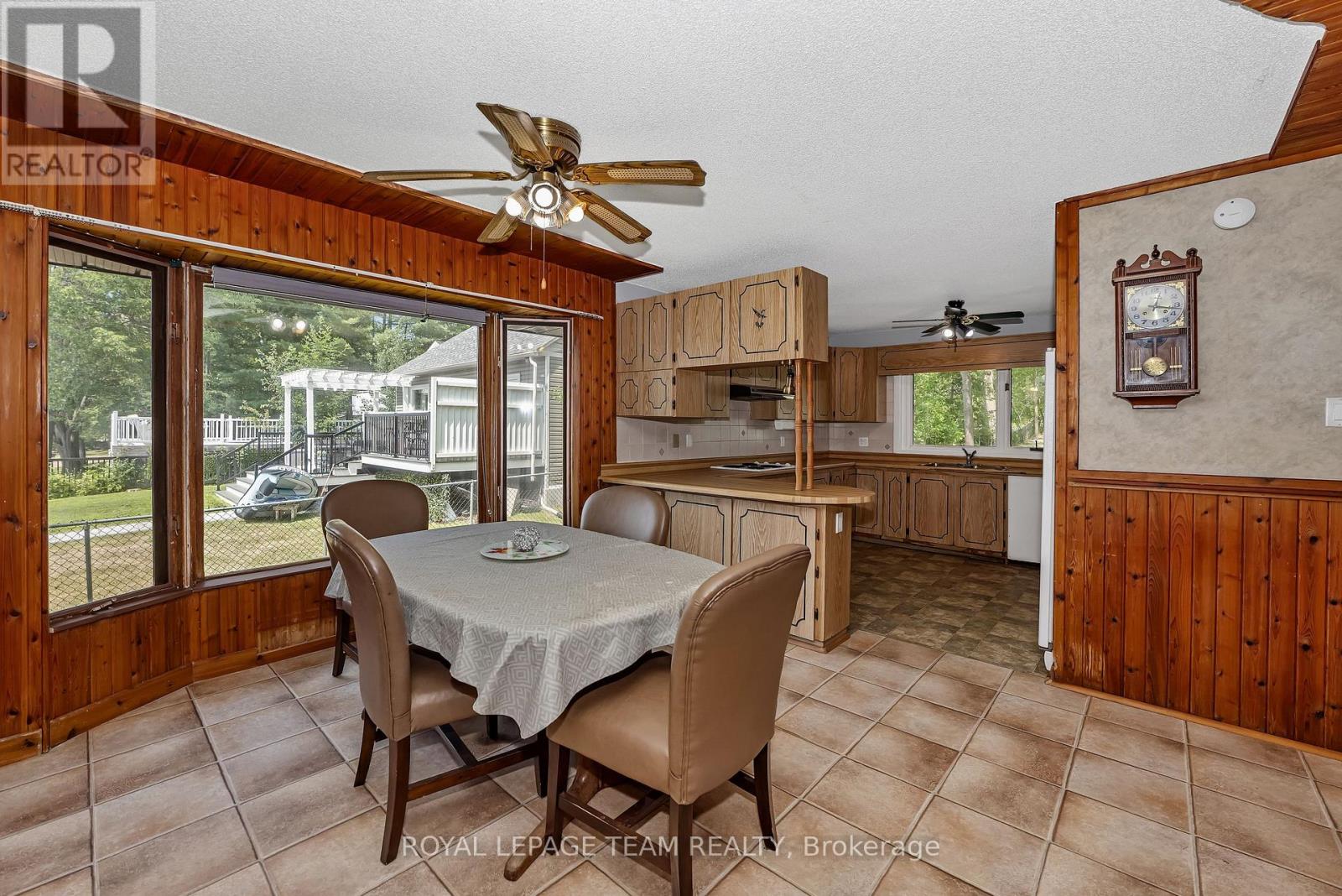 1210 Bayview Drive