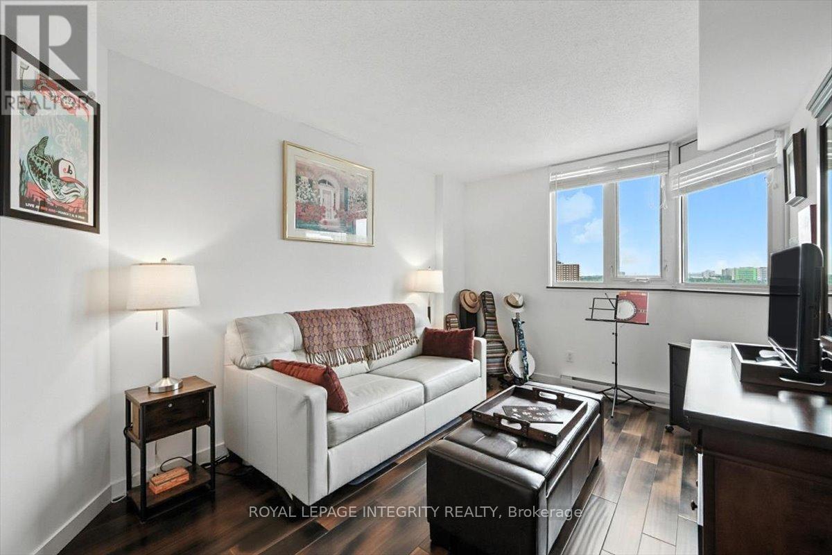 1603 - 1500 Riverside Drive