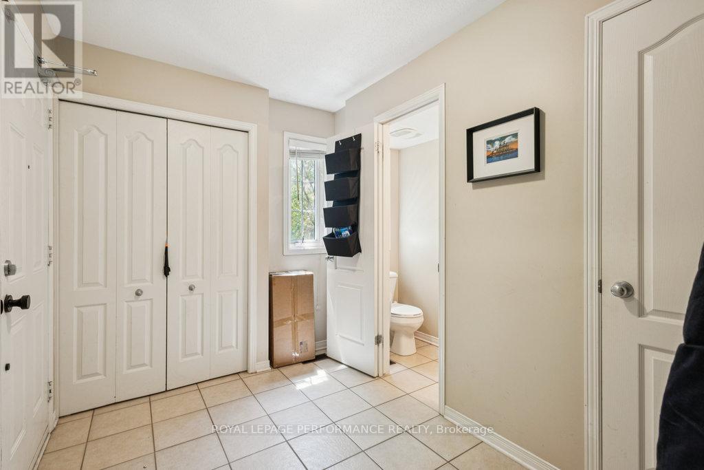 5 - 67 Steele Park Private