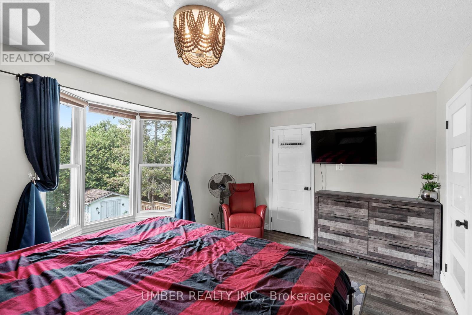 1130 St Emmanuel Terrace