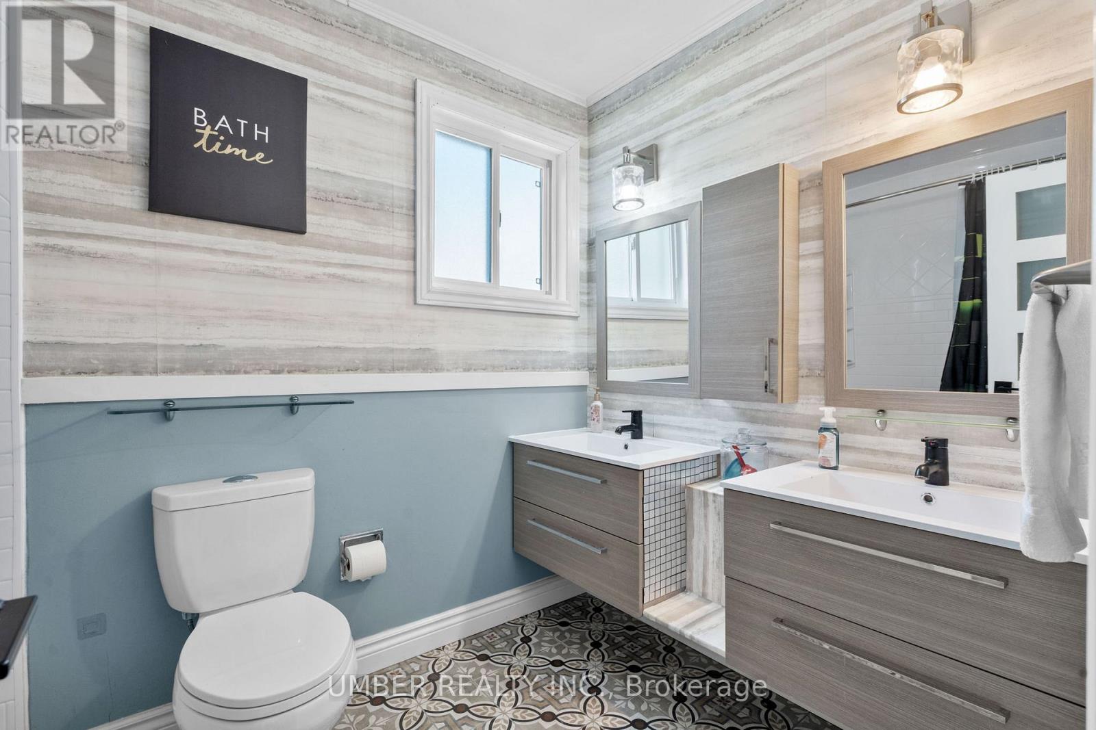 1130 St Emmanuel Terrace