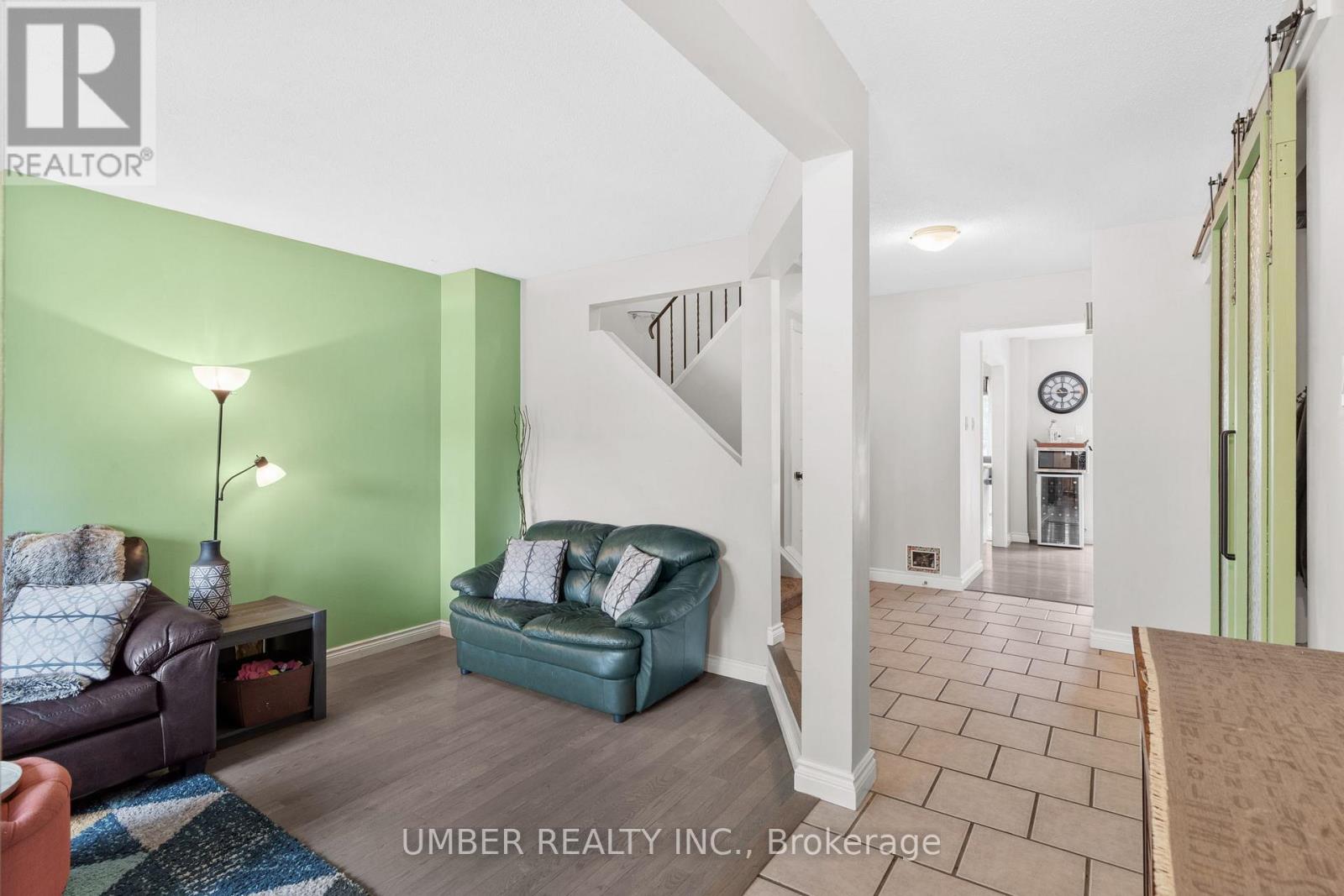 1130 St Emmanuel Terrace