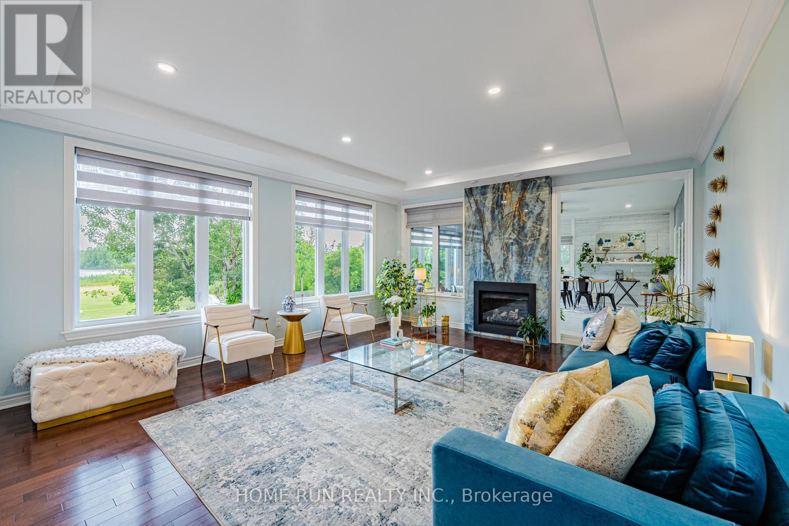 365 West Lake Circle