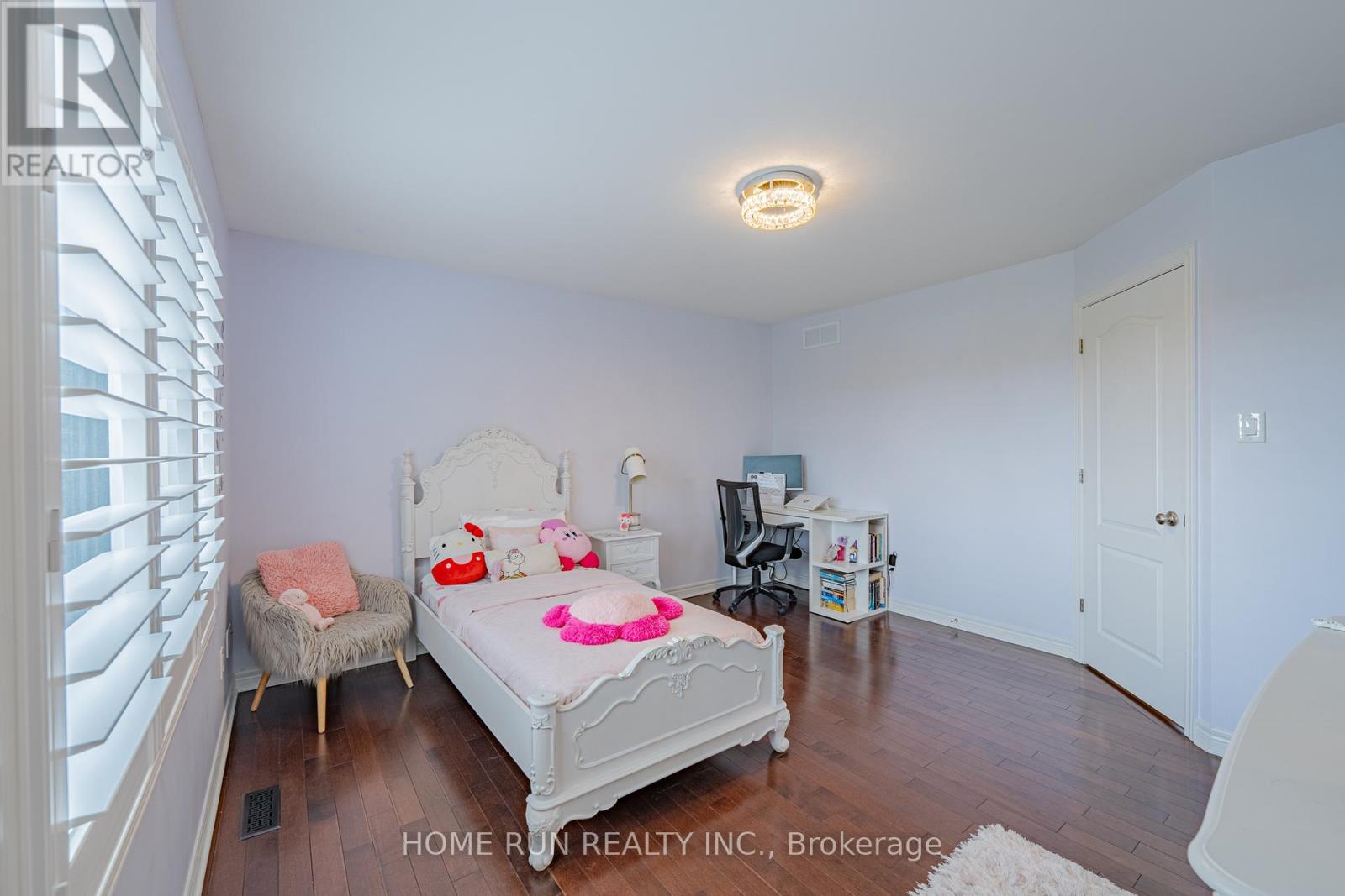 365 West Lake Circle
