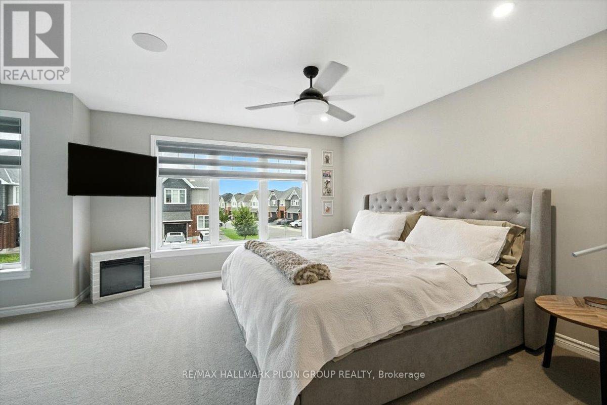 943 Geographe Terrace