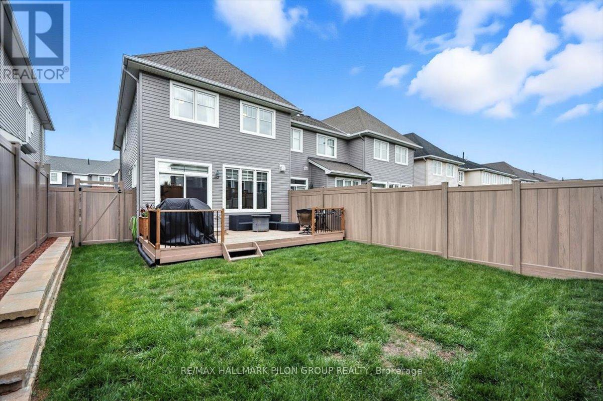 943 Geographe Terrace