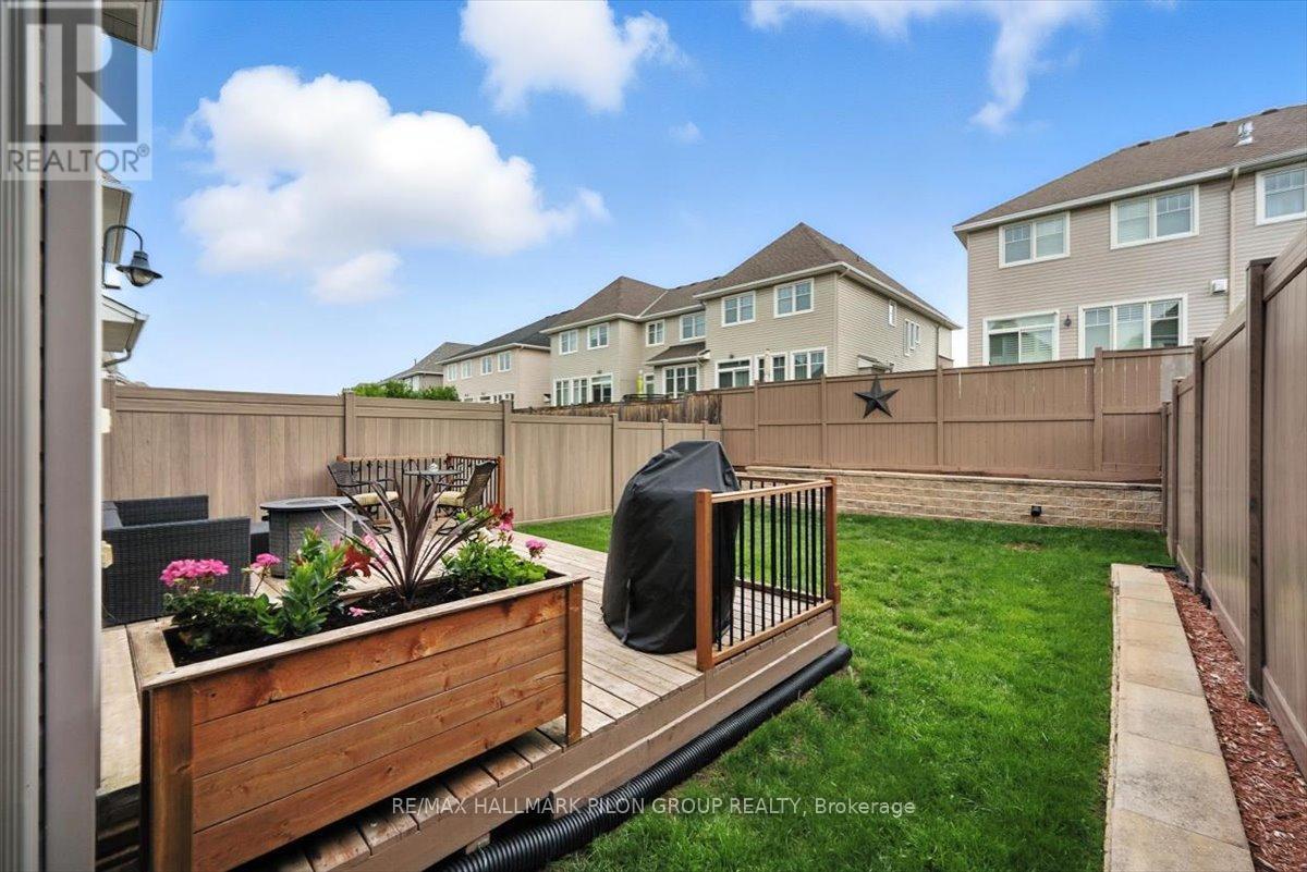 943 Geographe Terrace