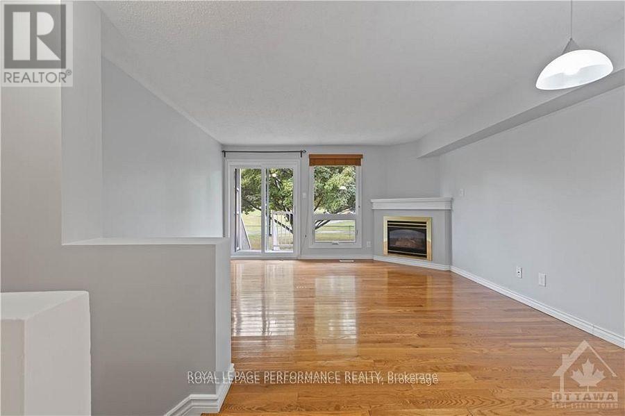 10 - 1132 Gablefield Private