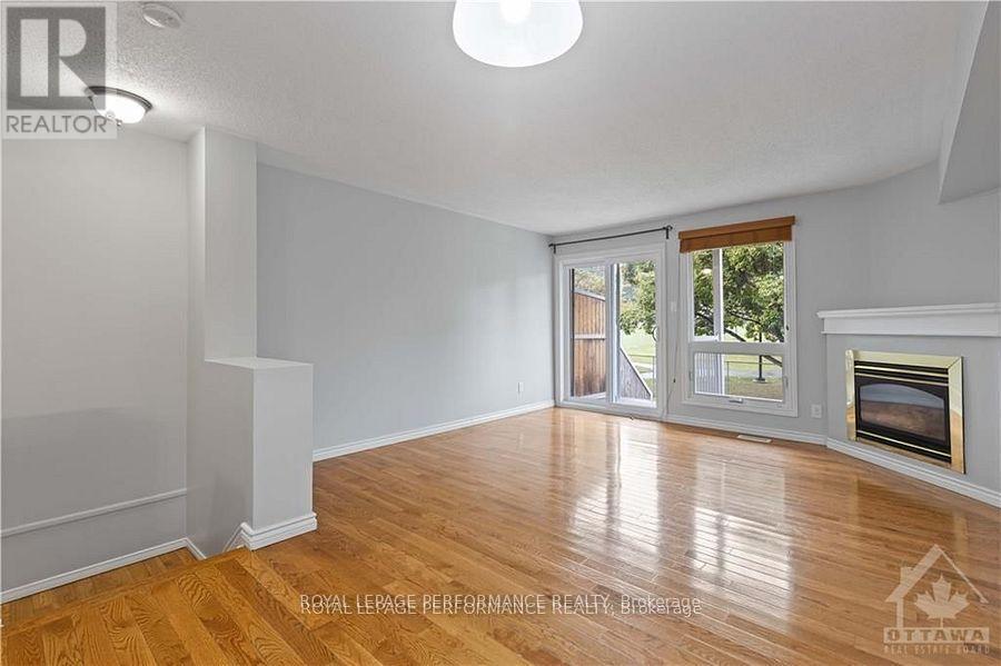 10 - 1132 Gablefield Private